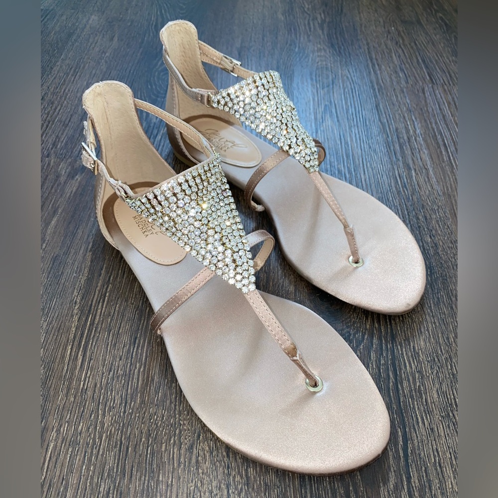 Jewel Badgley Mischka Nellis Flat Sandal